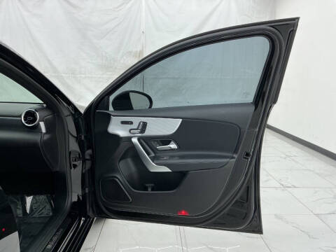 2020 Mercedes-Benz A-Class A 220 4MATIC