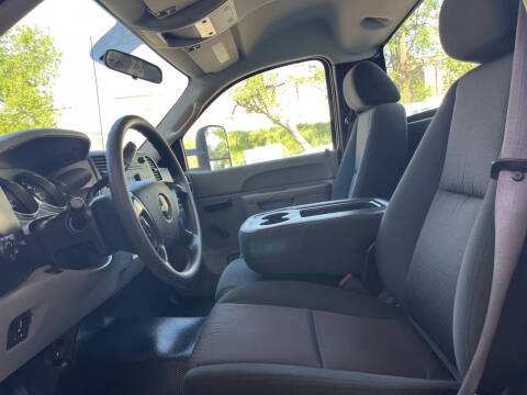 2011 Chevrolet Silverado 2500HD Work Truck