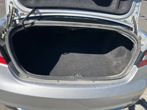 2011 Chrysler 200 LX