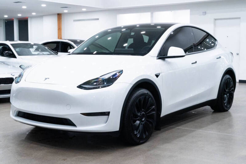 2024 Tesla Model Y Long Range