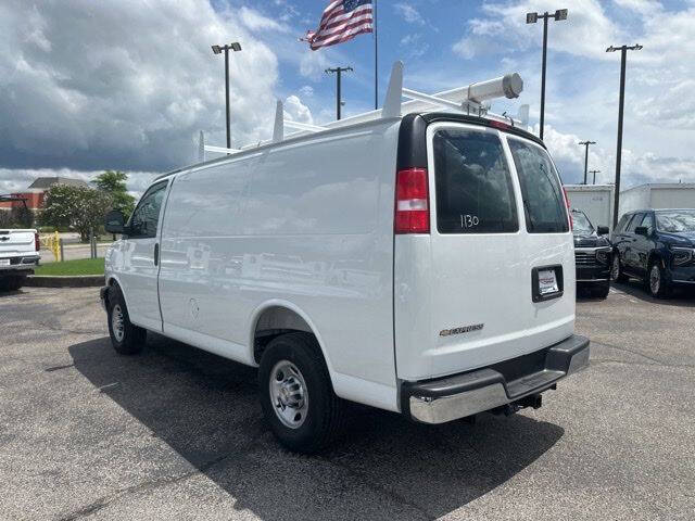 2026 Chevrolet Express 2500