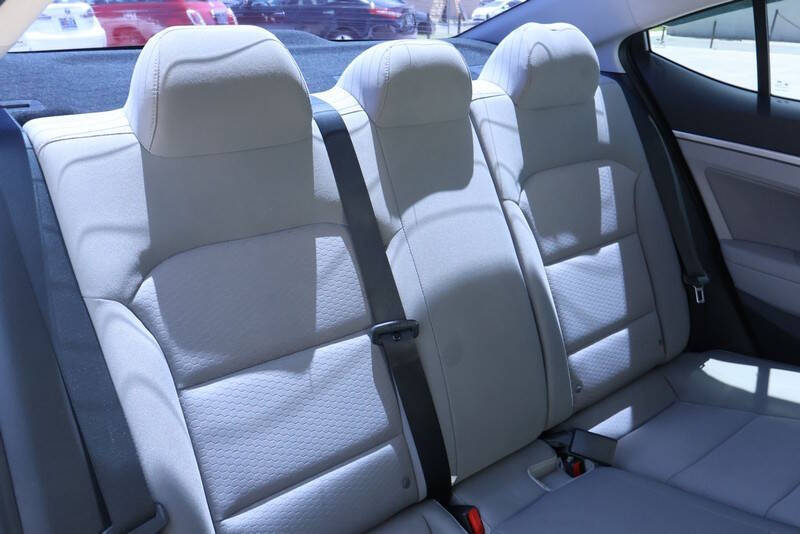 2020 Hyundai Elantra