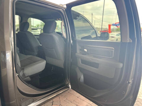 2016 RAM 1500 Big Horn