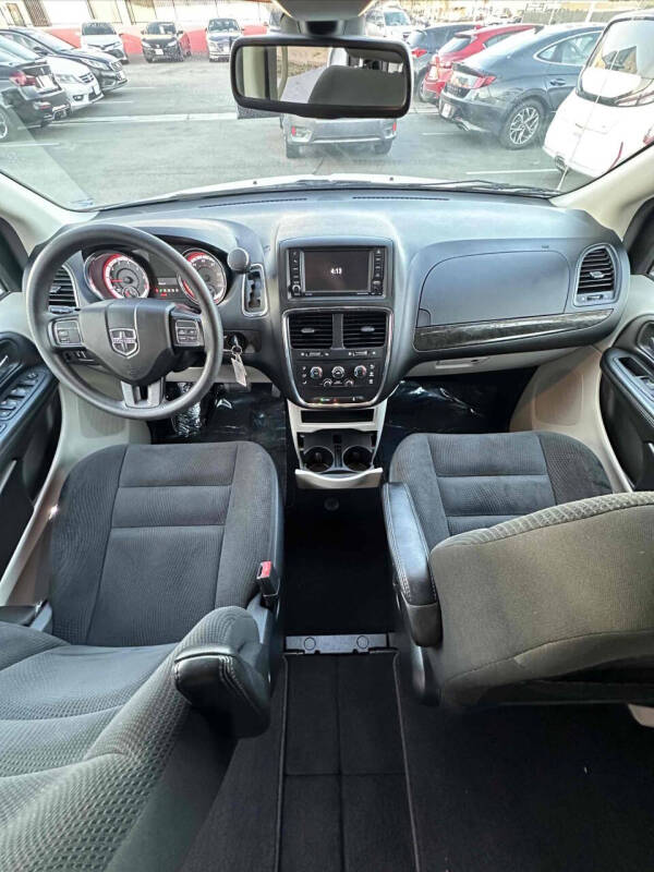 2019 Dodge Grand Caravan SE