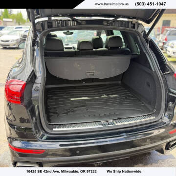 2017 Porsche Cayenne Platinum Edition