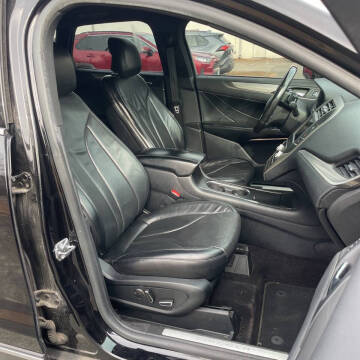 2017 Lincoln MKC Reserve