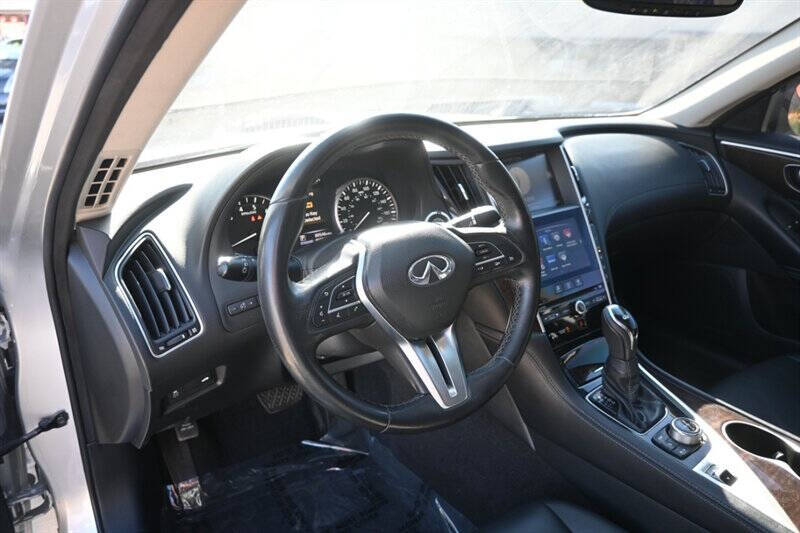 2018 Infiniti Q50 3.0T Luxe