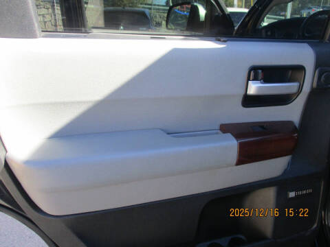 2013 Toyota Sequoia Platinum