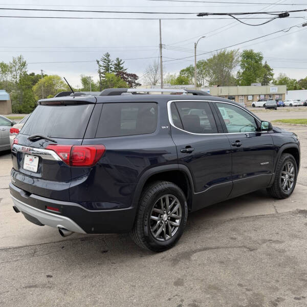 2017 GMC Acadia SLT-1