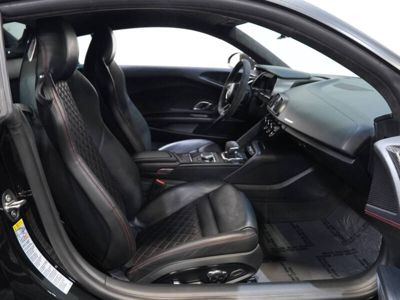 2017 Audi R8 5.2 quattro V10 Plus