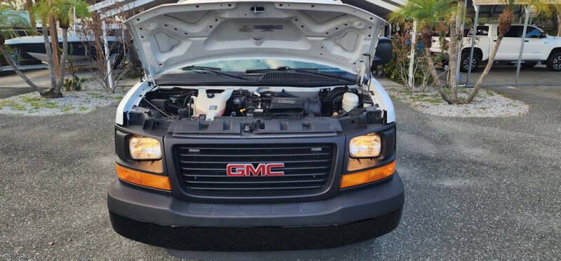2016 GMC Savana 2500