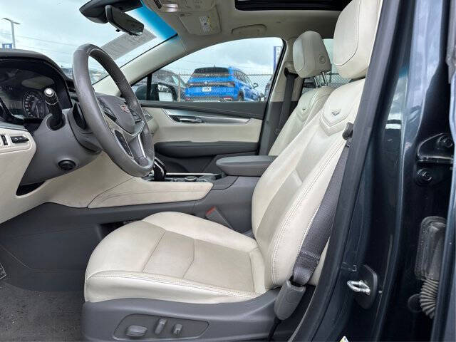 2021 Cadillac XT5 Premium Luxury
