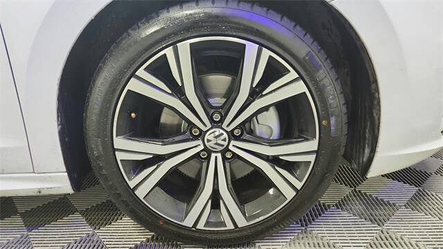 2022 Volkswagen Passat SE