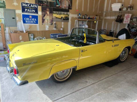 1955 Ford Thunderbird