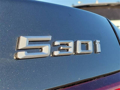 2026 BMW 5 Series 530i