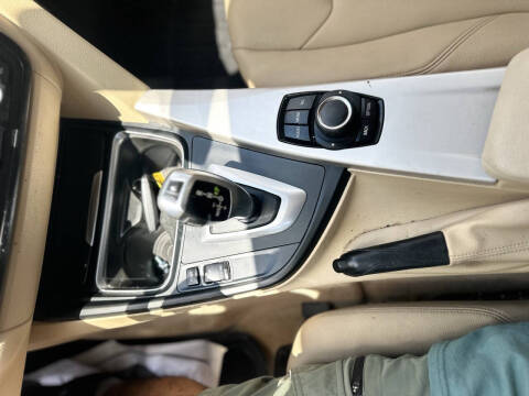 2014 BMW 3 Series 320i