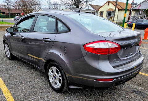 2014 Ford Fiesta SE