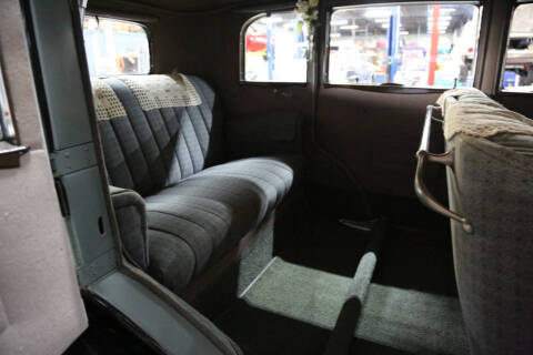 1929 Packard 8 LIMOUSINE