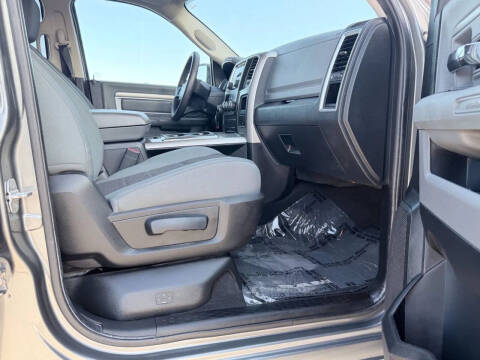 2013 RAM 1500 SLT
