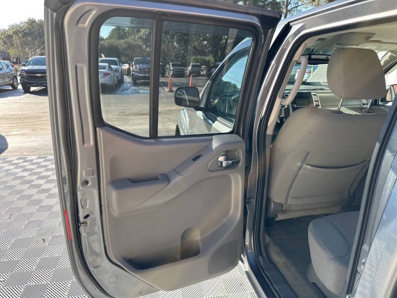 2018 Nissan Frontier SV