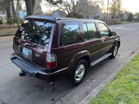 1999 Infiniti QX4