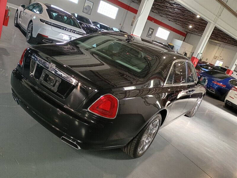 2010 Rolls-Royce Ghost 13