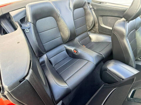 2023 Ford Mustang EcoBoost Premium