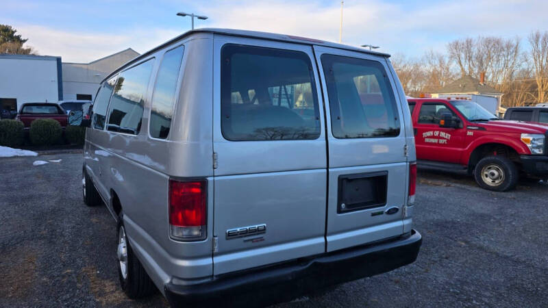 2014 Ford E-Series E-350 SD XL