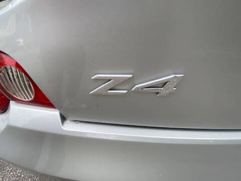 2005 BMW Z4 2.5i
