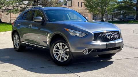 2017 Infiniti QX70 for sale at Raptor Motors in Chicago IL