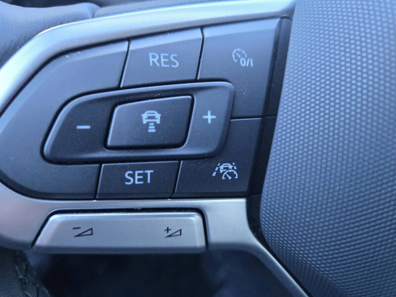 2024 Volkswagen Jetta Sport