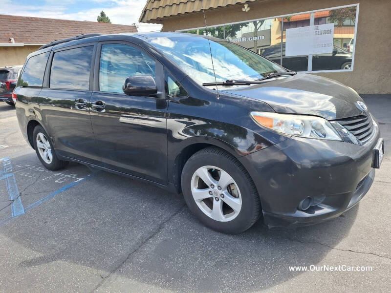 2011 Toyota Sienna LE 8-Passenger
