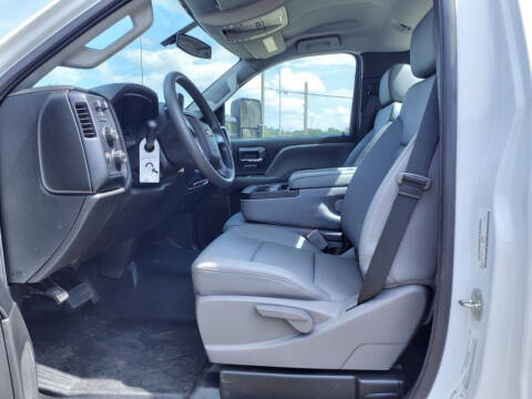 2024 Chevrolet Silverado MD