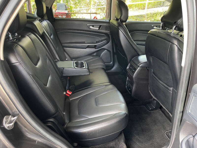 2018 Ford Edge Titanium