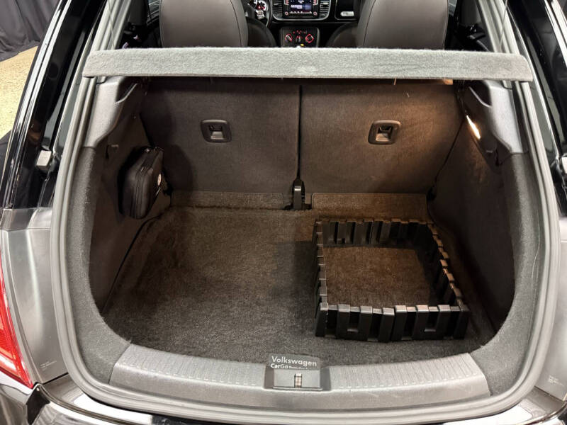 2016 Volkswagen Beetle 1.8T SE PZEV