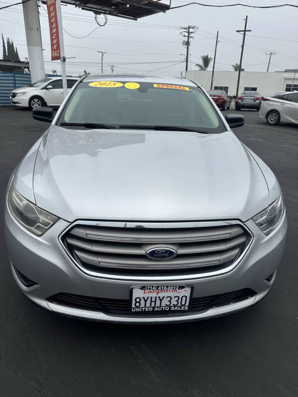 2015 Ford Taurus SE