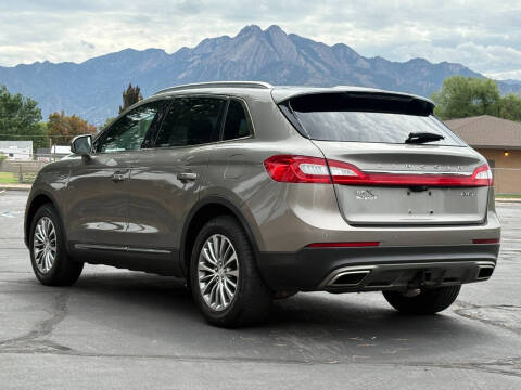 2016 Lincoln MKX Select