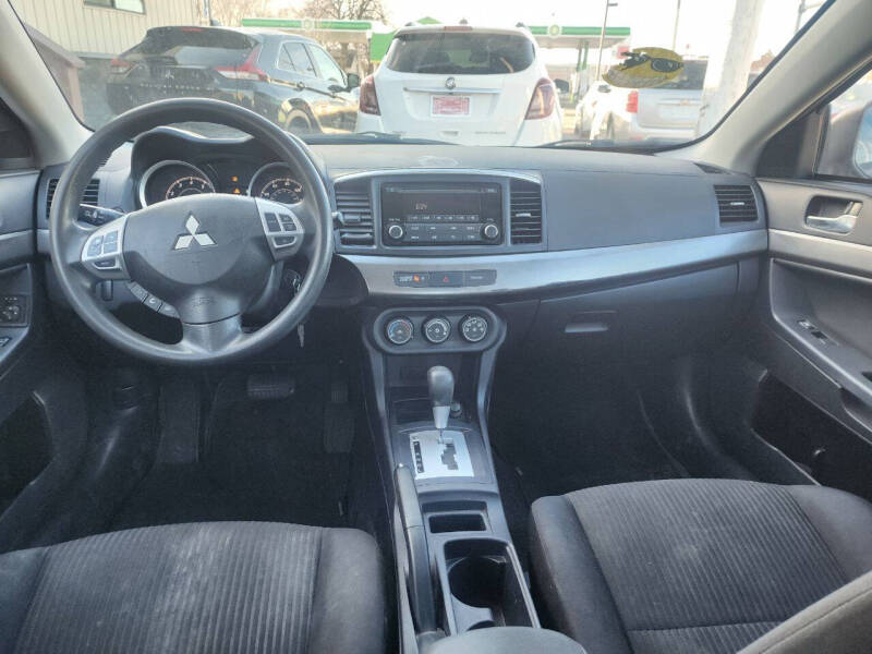 2015 Mitsubishi Lancer ES