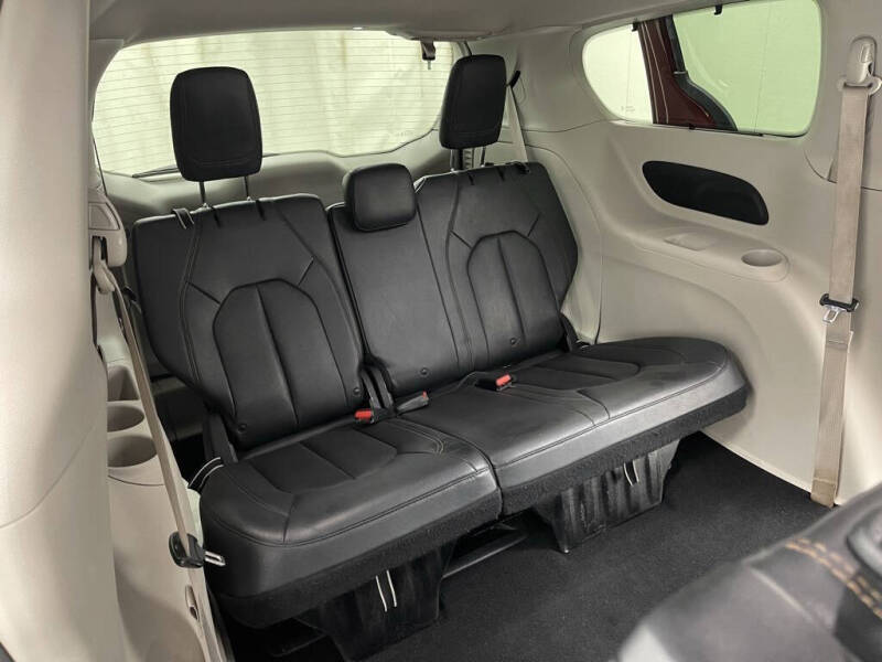 2019 Chrysler Pacifica Touring L