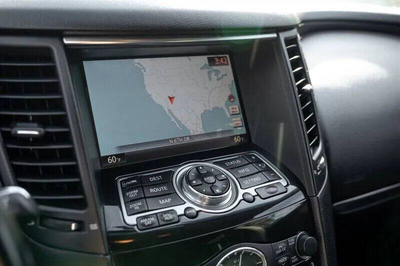 2012 Infiniti FX35