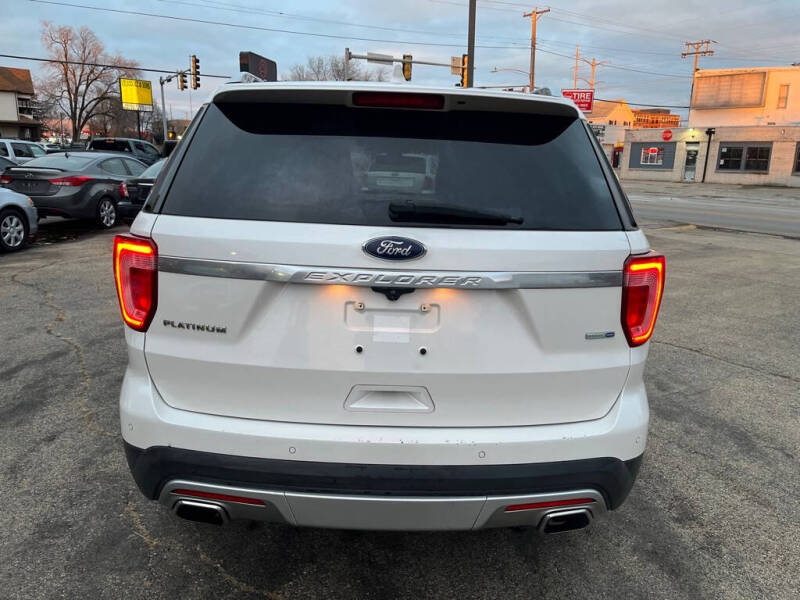 2016 Ford Explorer Platinum