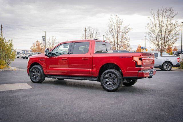 2022 Ford F-150 Lightning Lariat