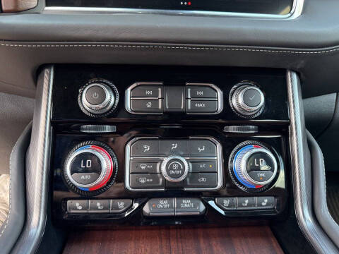 2023 GMC Yukon Denali Ultimate
