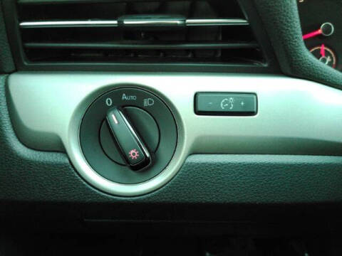 2022 Volkswagen Passat SE