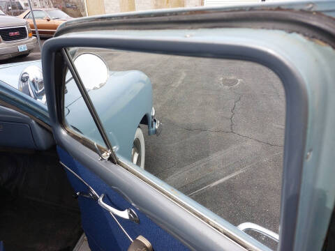 1951 Ford Deluxe