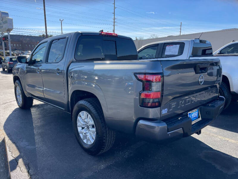 2024 Nissan Frontier SV