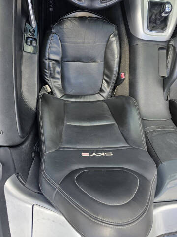 2008 Saturn SKY Red Line