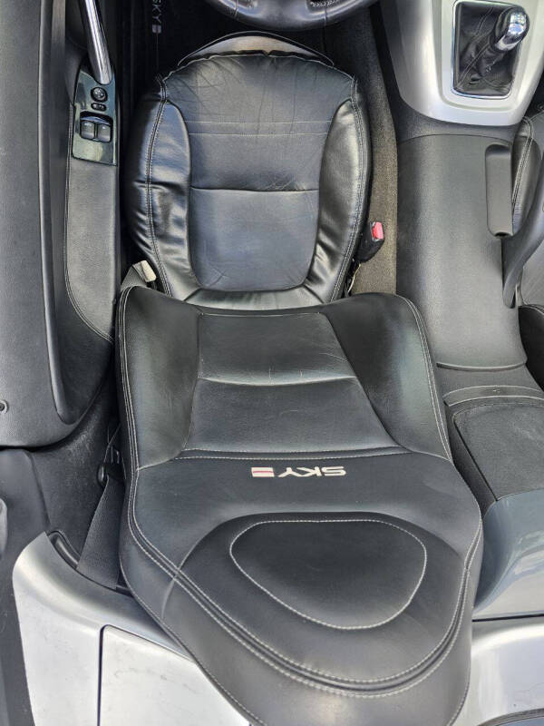 2008 Saturn SKY Red Line