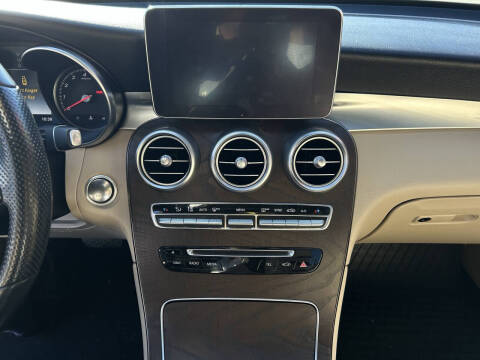 2018 Mercedes-Benz GLC GLC 300 4MATIC