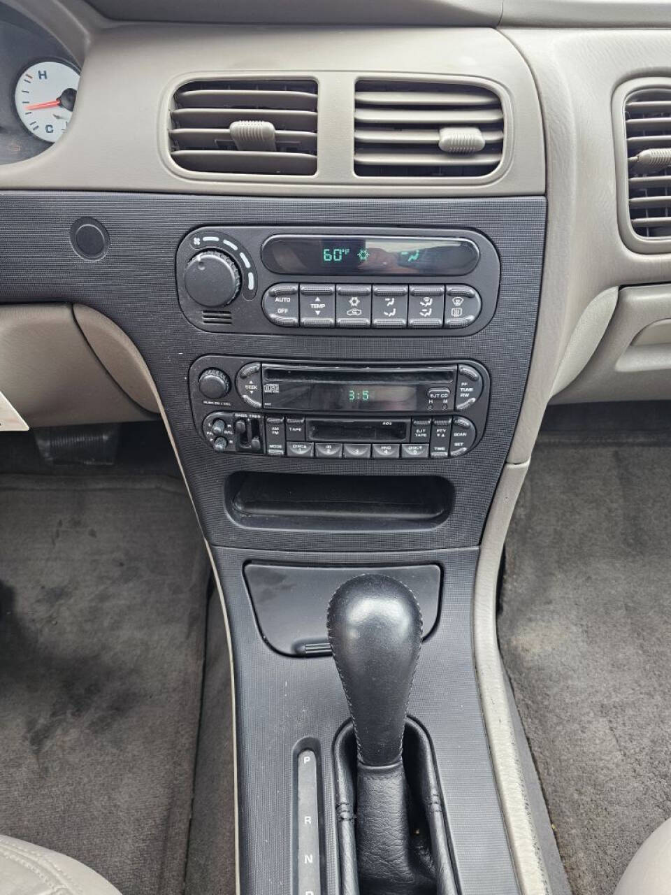 2004 Dodge Intrepid for sale at Bigfoot Auto in Hiawatha, IA